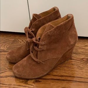 Dolce Vita suede booties- 9.5